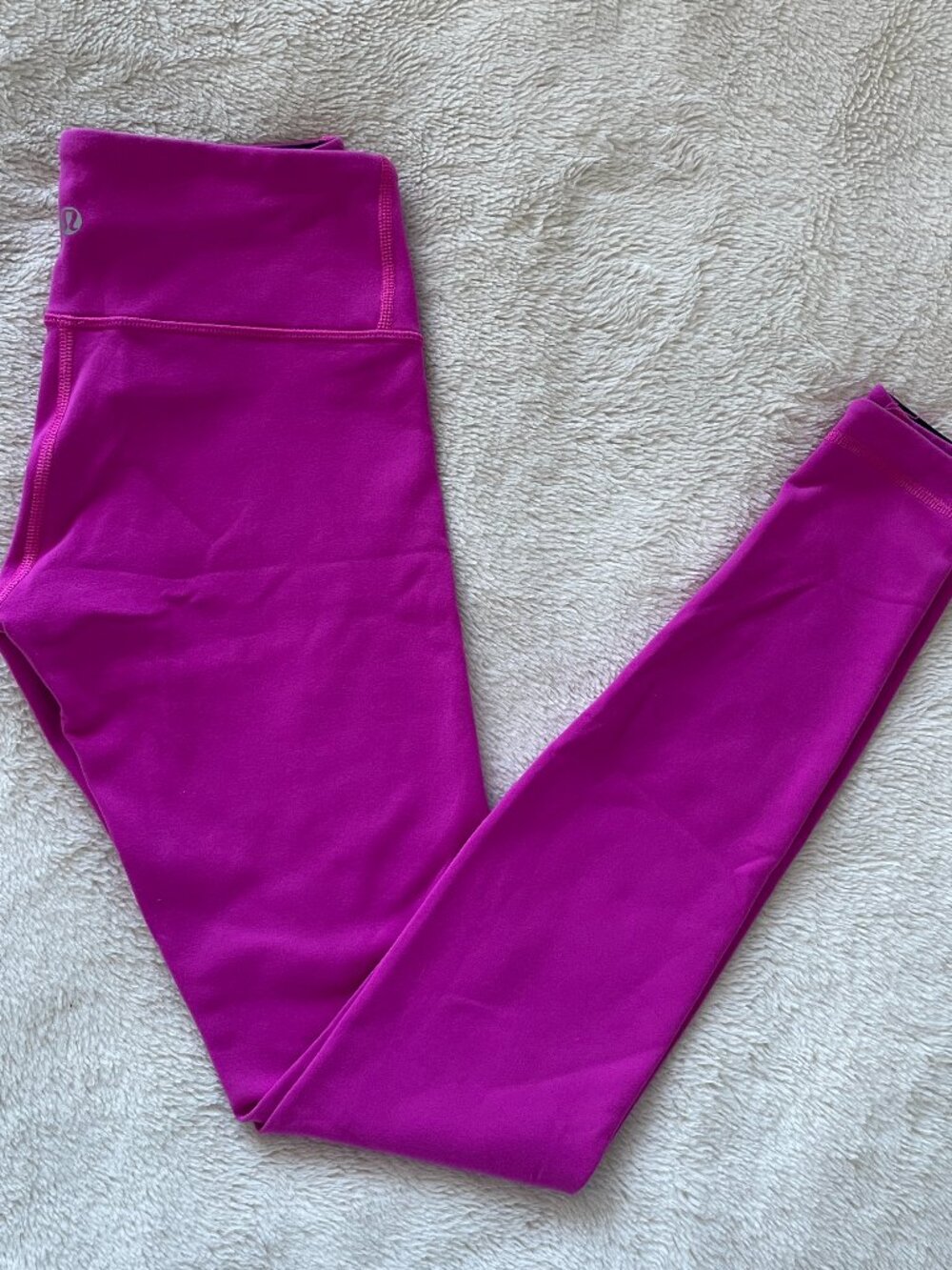 Lululemon | Hot pink fuchsia Align thick leggings 28" | Size 4